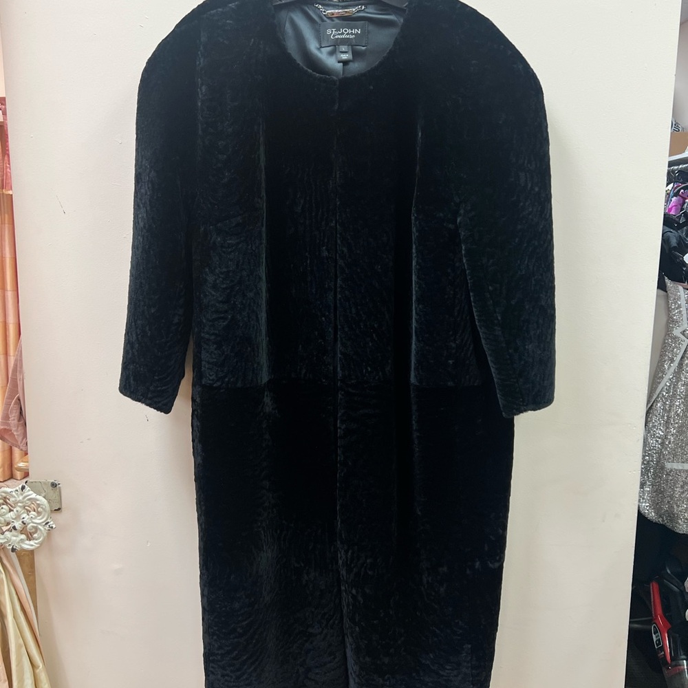 St. John Couture Lamb Fur Coat Womens L Black Longline Textured Luxury‎ Jacket